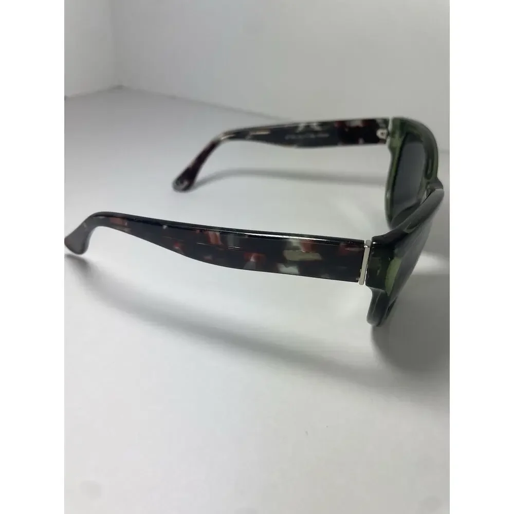 Sun Trends Polarized by I-realistic Sunglasses Women's Color: Forest